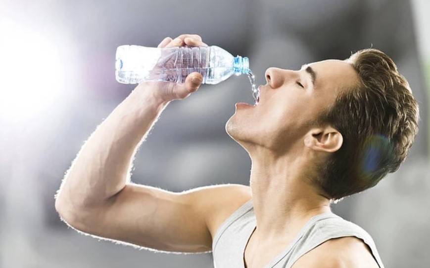 Cùng Keovip.us Tìm Hiểu Khi Đá Banh Nên Uống Nước Gì 2 Lưu Ý Khi Chọn Nước Uống Cho Đá Banh